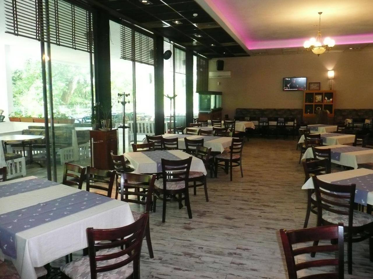 Hotel Park Burgas Stad Buitenkant foto